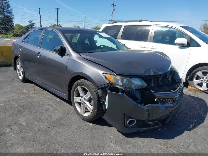 2014 TOYOTA CAMRY SE | 4T1BF1FK4EU739101 | UPCARS