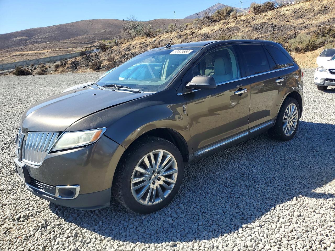 2011 LINCOLN MKX | 2LMDJ8JK6BBJ28905 | UPCARS