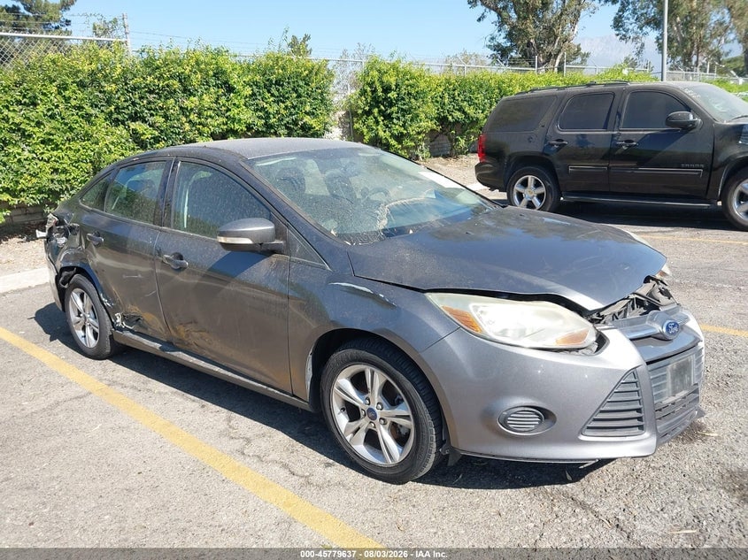 2014 FORD FOCU SE | 1FADP3F21EL349946 | UPCARS