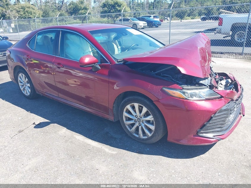 2018 TOYOTA CAMRY LE | 4T1B11HKXJU536204 | UPCARS