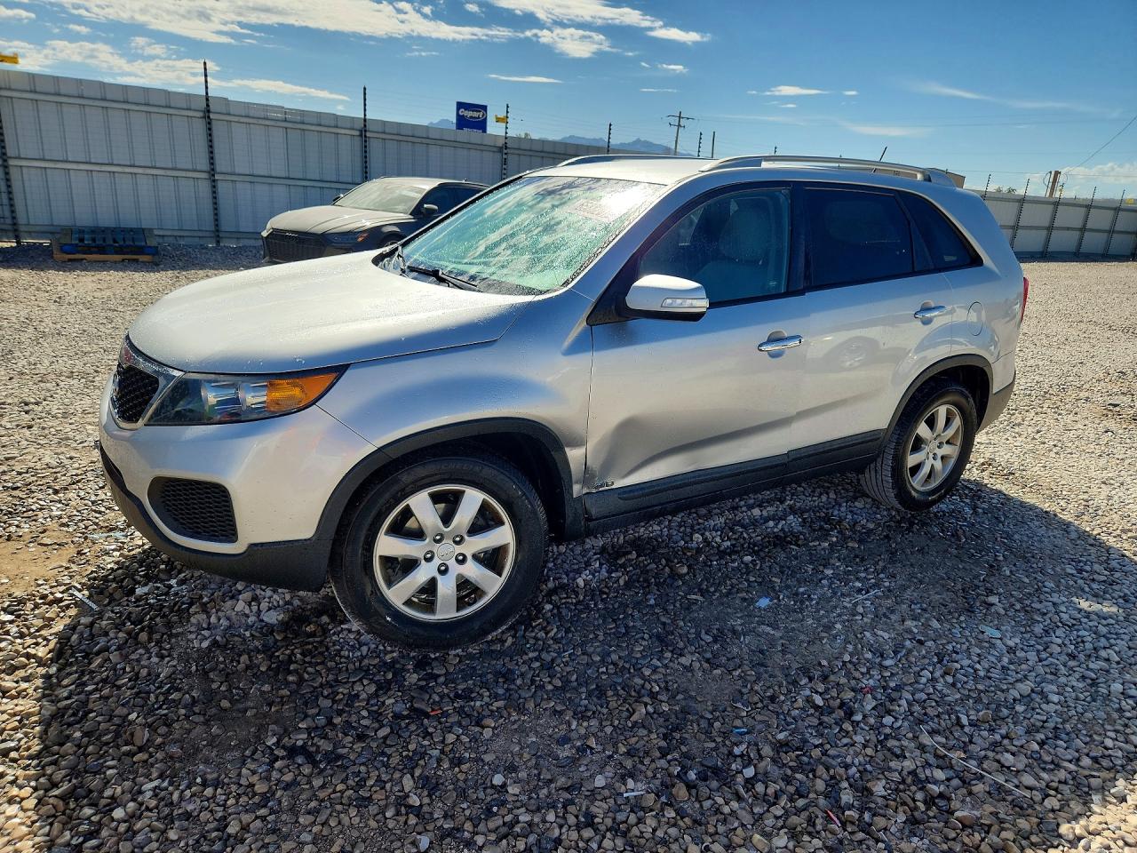 2013 KIA SORENTO LX | 5XYKTDA29DG336270 | UPCARS