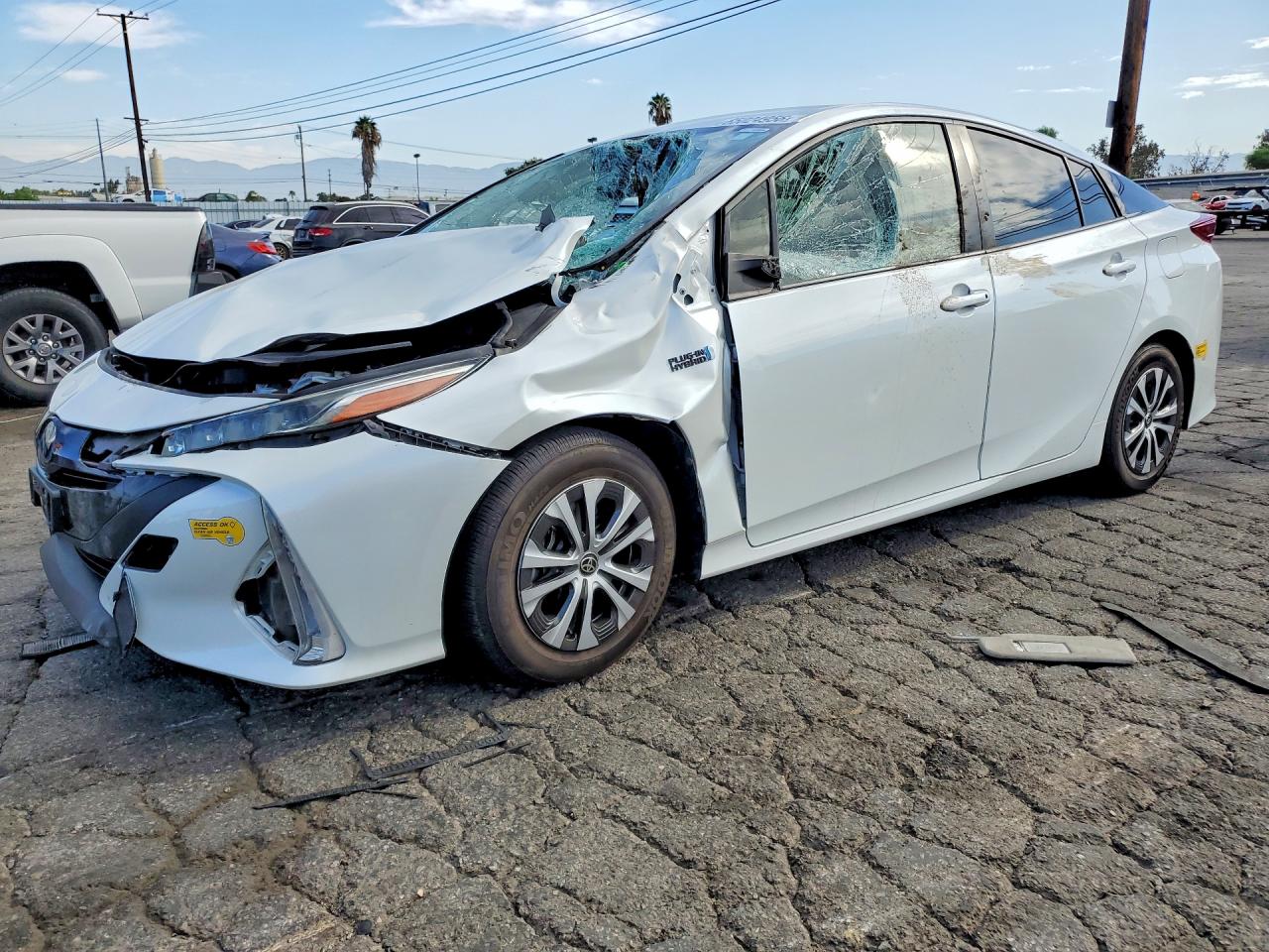 2022 TOYOTA PRIUS LE | JTDKAMFPXN3212332 | UPCARS