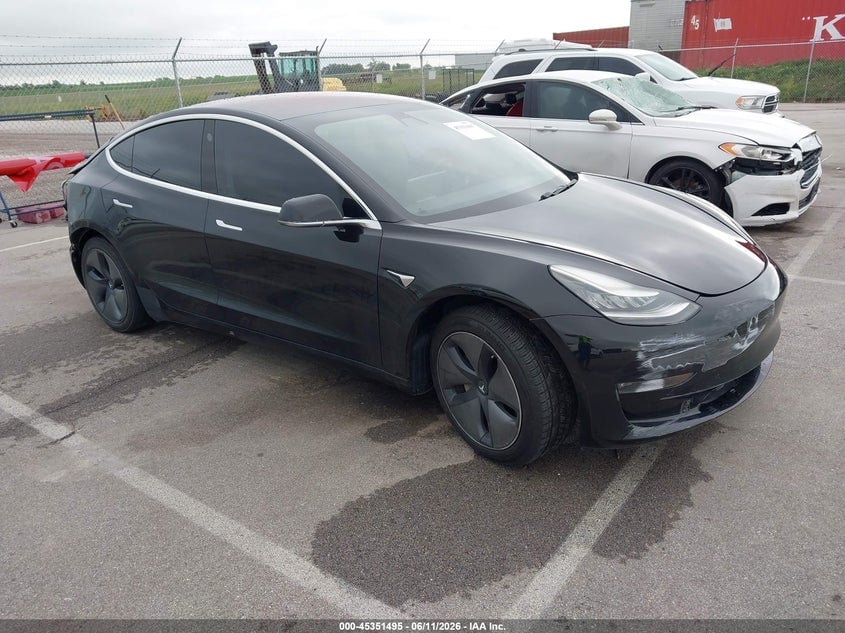 2019 TESLA MODEL 3 | 5YJ3E1EA0KF193373 | UPCARS