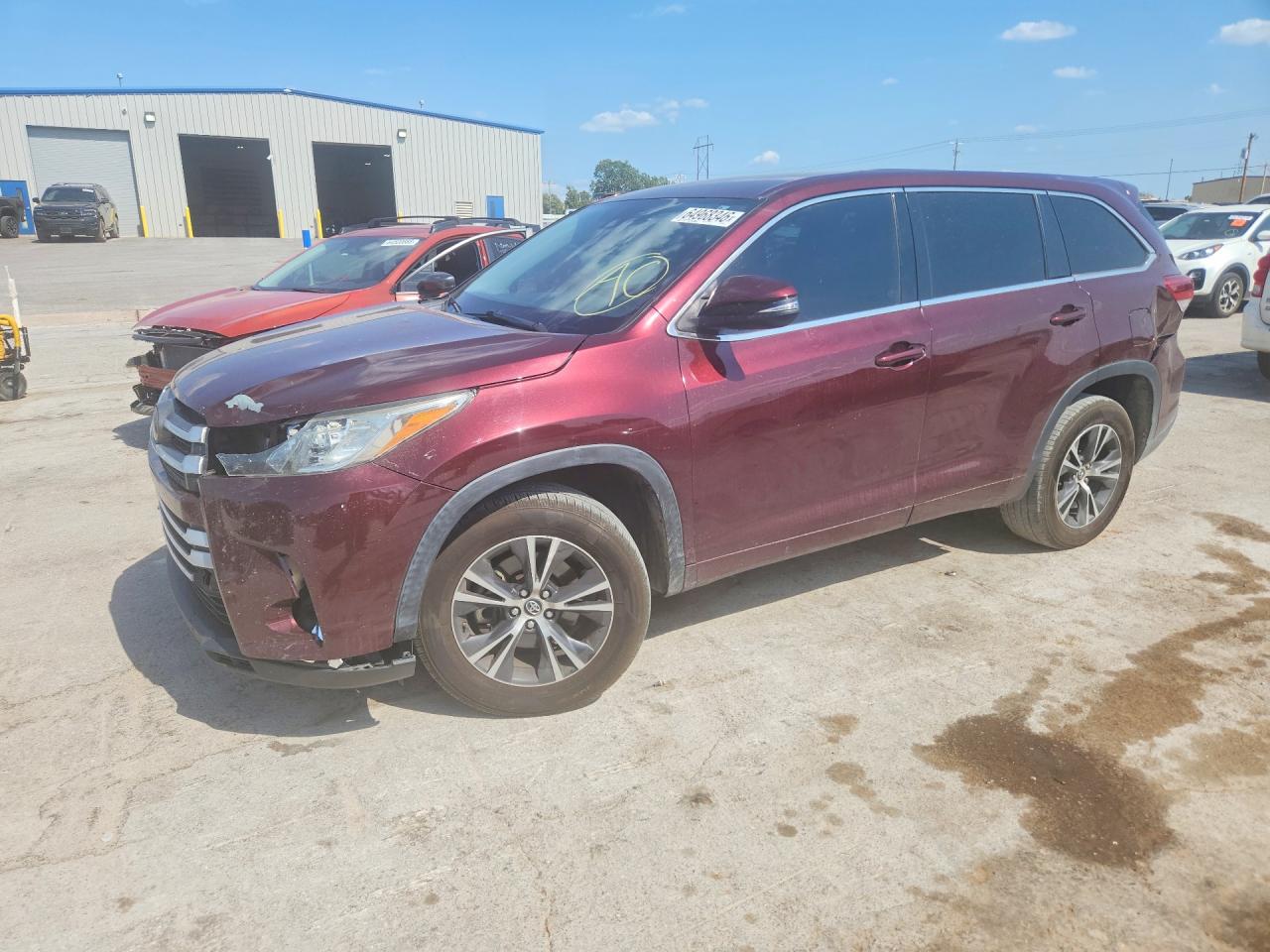 2018 TOYOTA HIGHLANDER LE | 5TDZZRFH1JS251204 | UPCARS