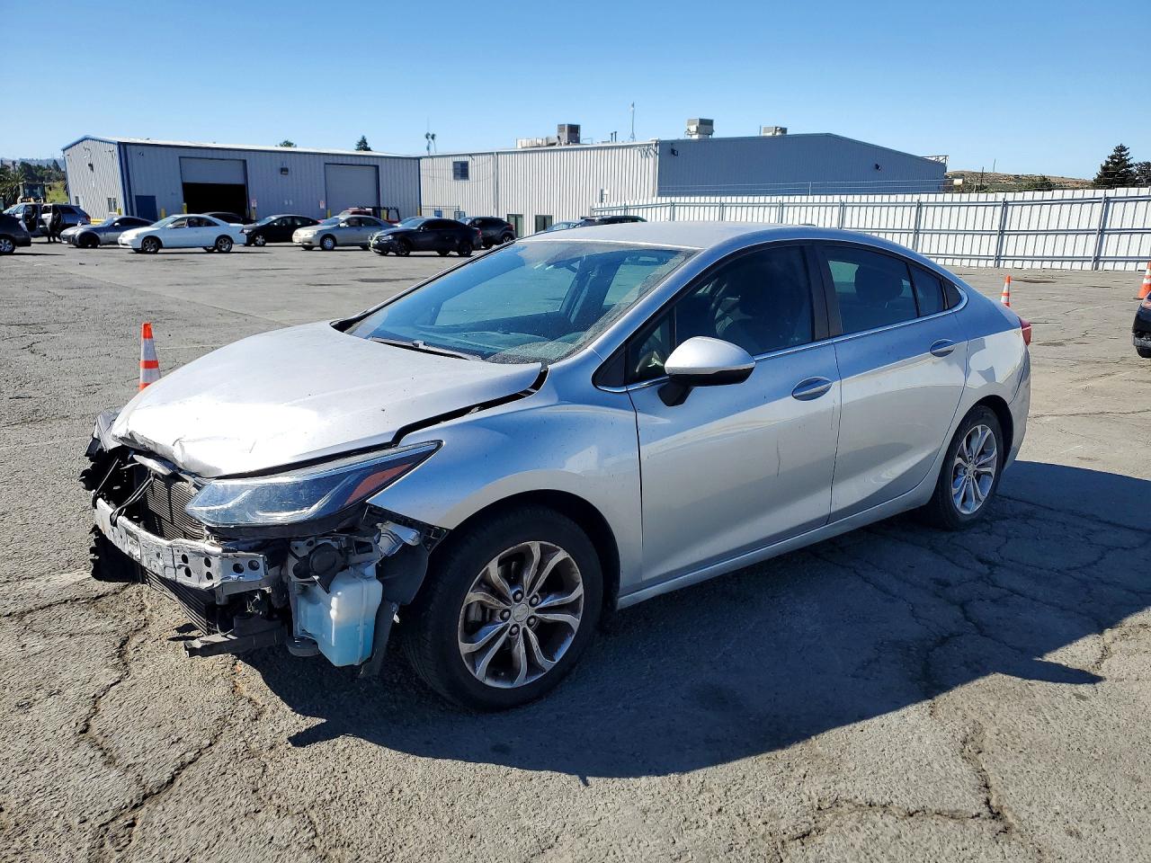 2019 CHEVROLET CRUZE LT | 1G1BE5SM7K7107184 | UPCARS