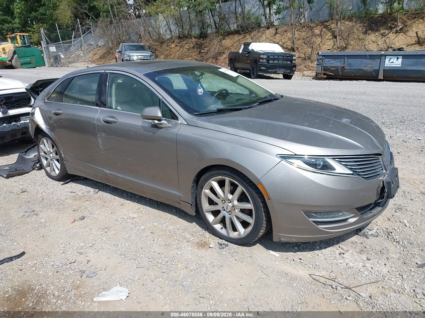 2016 LINCOLN MKZ | 3LN6L2J95GR622304 | UPCARS