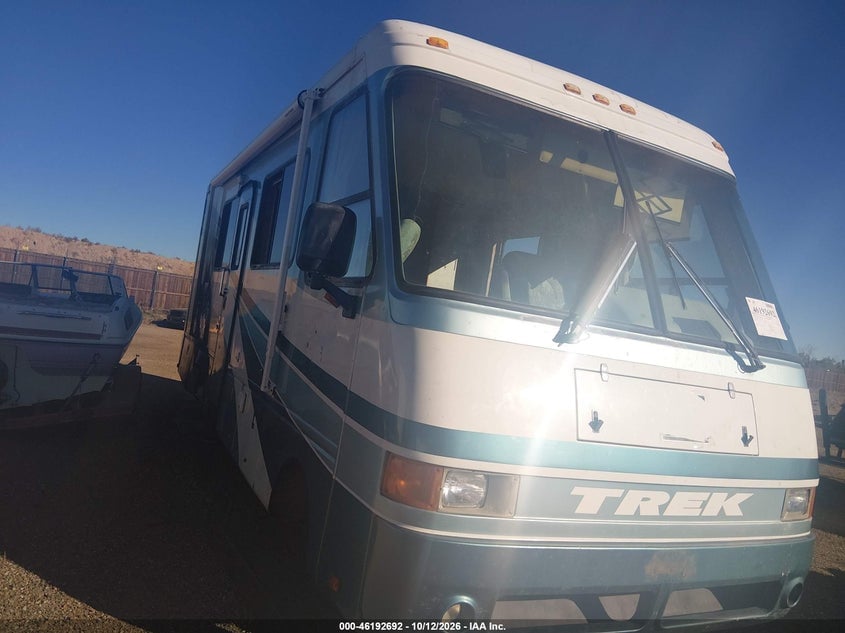 2000 WORKHORSE CUSTOM CHASSIS MOTORHOME CHASSIS P3500 | 5B4KP37J4Y3320281 | UPCARS