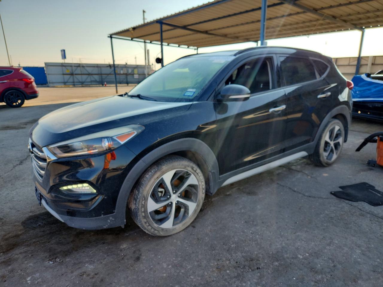 2018 HYUNDAI TUCSON LIMITED | KM8J33A20JU820260 | UPCARS