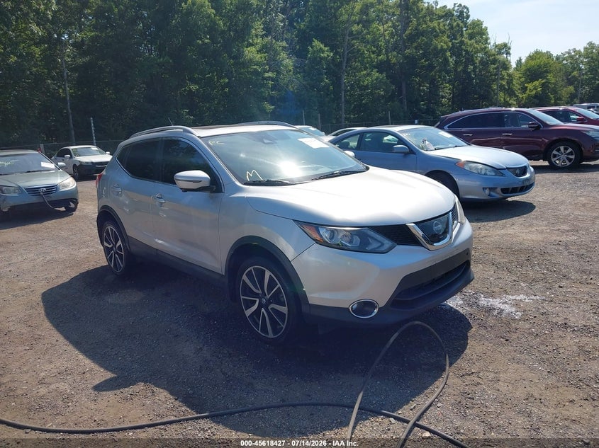 2017 NISSAN ROGUE SPORT SL | JN1BJ1CR1HW127342 | UPCARS