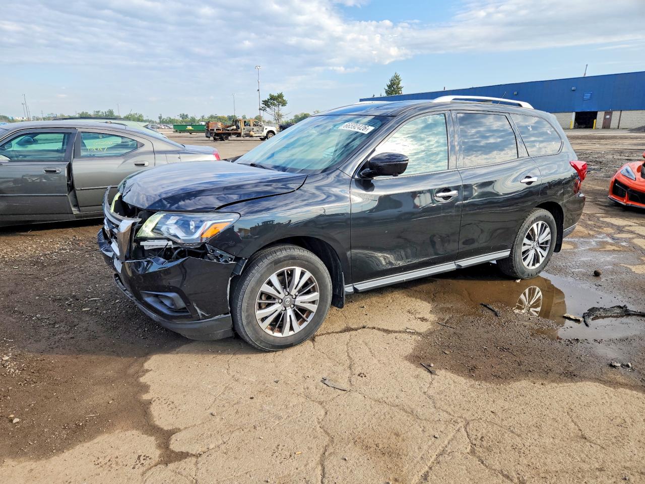 2017 NISSAN PATHFINDER SL | 5N1DR2MM6HC608532 | UPCARS