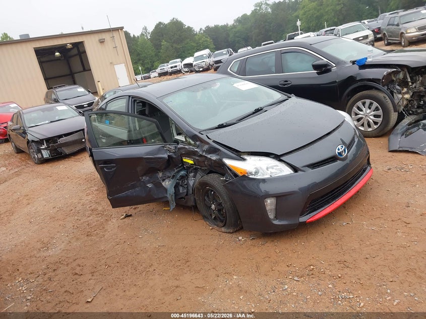 2013 TOYOTA PRIUS THREE | JTDKN3DU2D5643385 | UPCARS