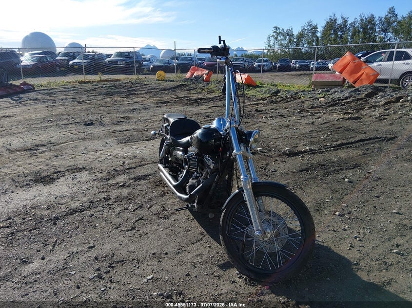 2010 HARLEY-DAVIDSON FXDWG | 1HD1GP41XAC303376 | UPCARS