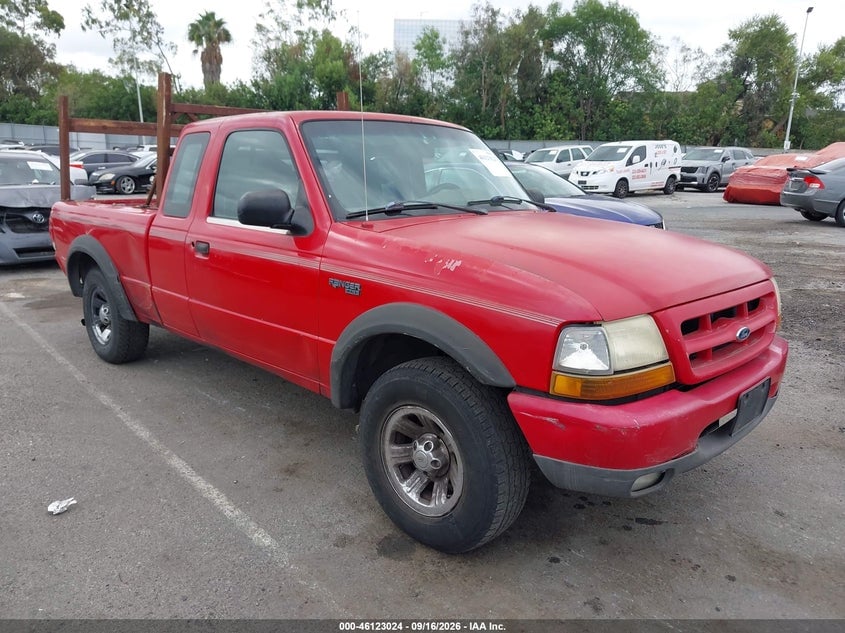 2000 FORD RANGER XLT | 1FTYR14X4YTB19430 | UPCARS