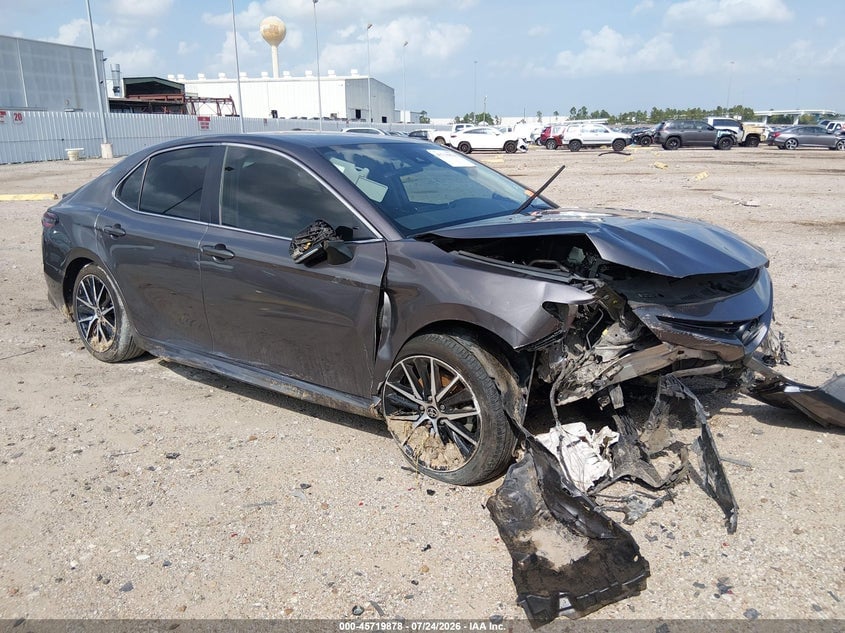 2022 TOYOTA CAMRY SE | 4T1G11AK6NU617707 | UPCARS