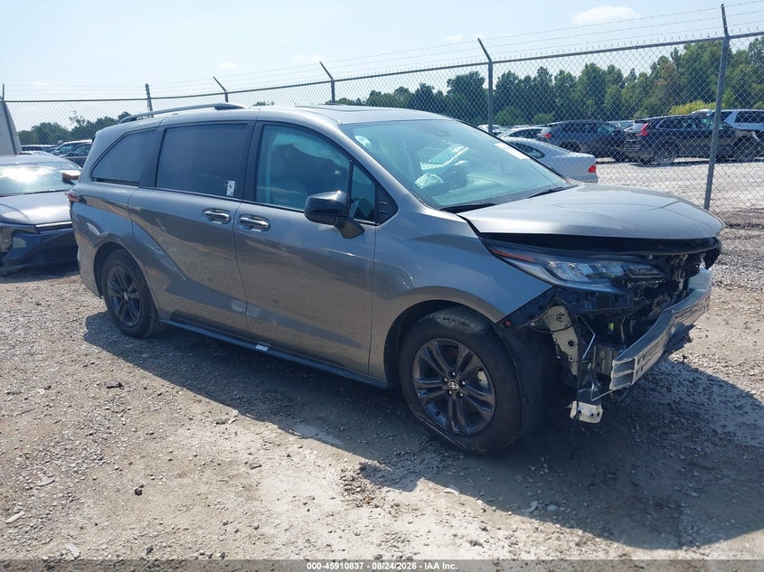2026 TOYOTA SIENNA XSE | 5TDXSKFC1TS228984 | UPCARS