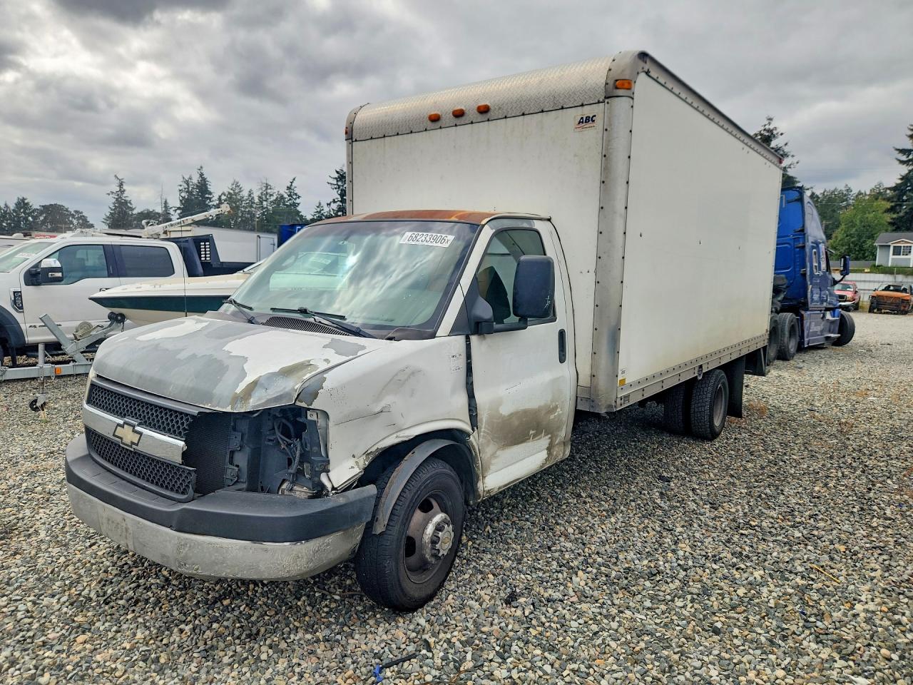 2007 CHEVROLET EXPRESS BOX TRUCK | 1GBJG31UX71104846 | UPCARS