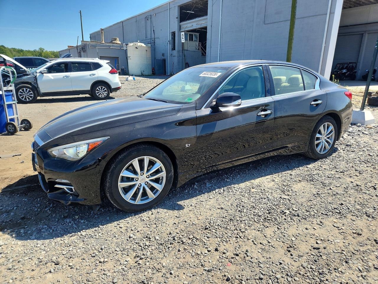 2015 INFINITI Q50 PREMIUM | JN1BV7AR7FM415692 | UPCARS