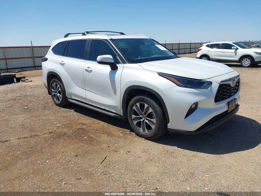 2024 TOYOTA HIGHLANDER HYBRID XLE | 5TDKARAH7RS535870 | UPCARS
