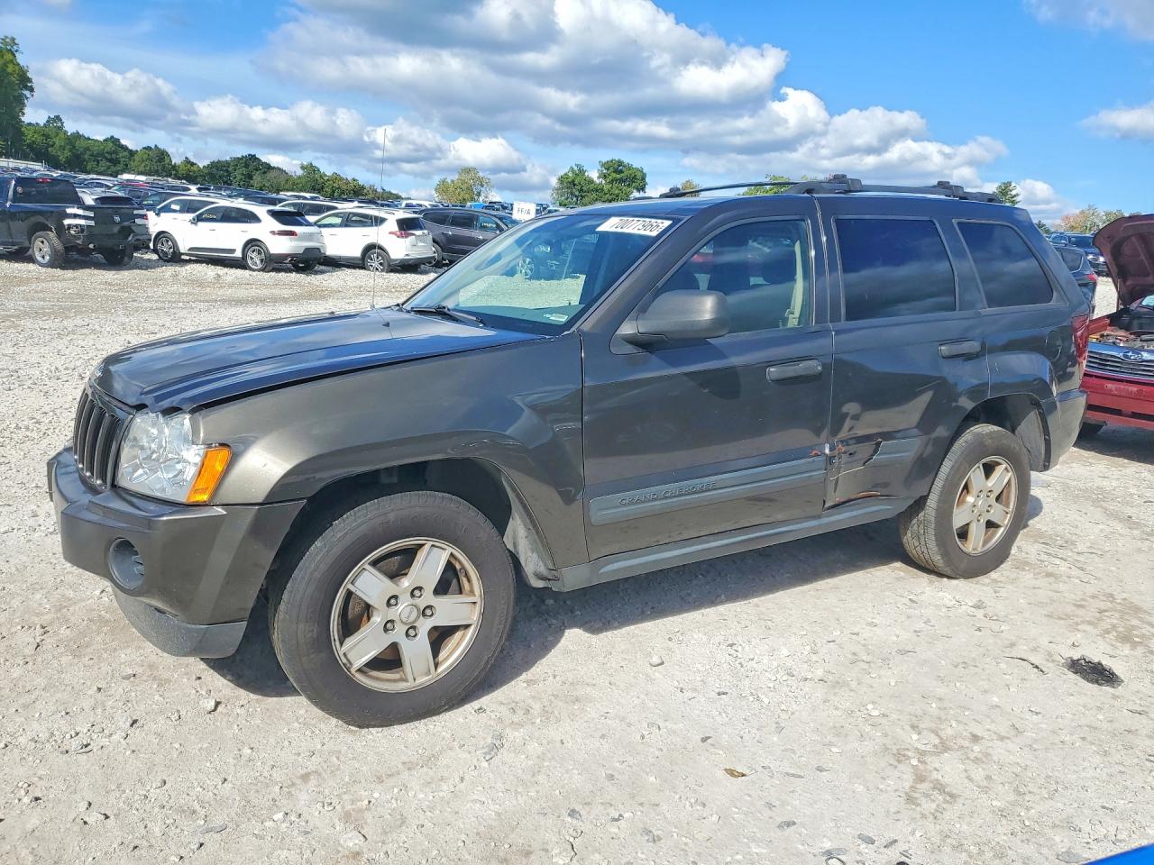 2005 JEEP CHEROKEE LAREDO | 1J4GR48K45C641119 | UPCARS