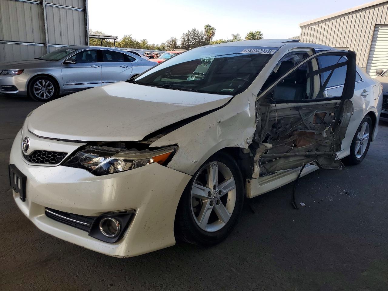 2014 TOYOTA CAMRY SE | 4T1BF1FK2EU440500 | UPCARS