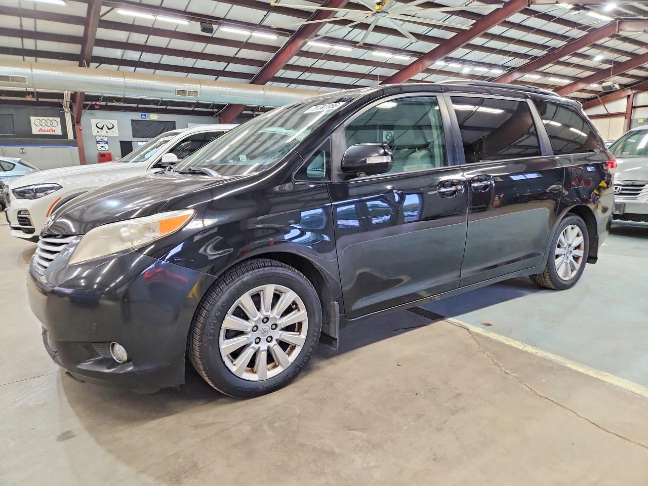 2013 TOYOTA SIENNA LIMITED 7-PASSENGER | 5TDDK3DC7DS066890 | UPCARS