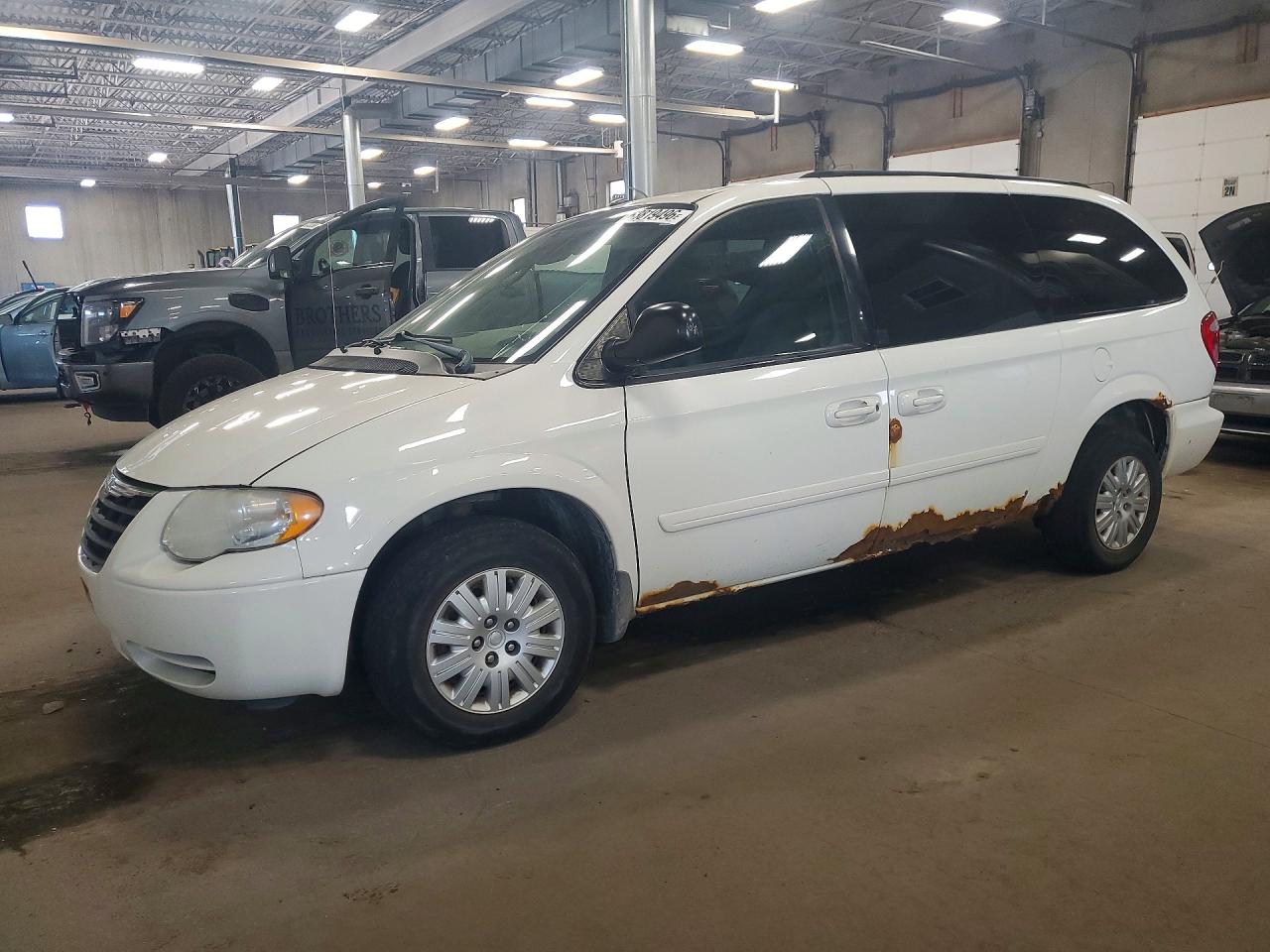 2007 CHRYSLER MINIVAN LX | 2A4GP44R67R343366 | UPCARS