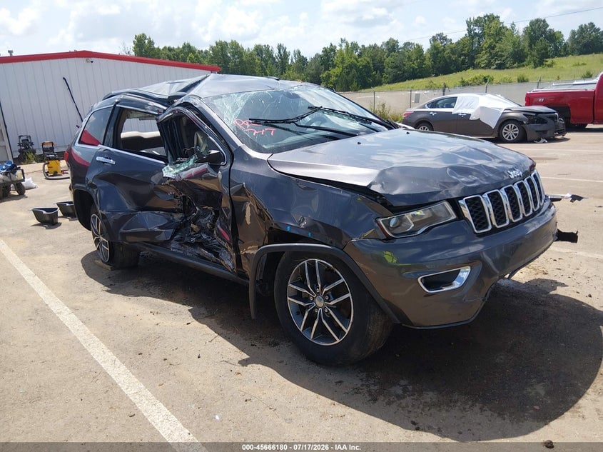 2017 JEEP GRAND CHEROKEE LIMITED | 1C4RJEBG4HC685156 | UPCARS