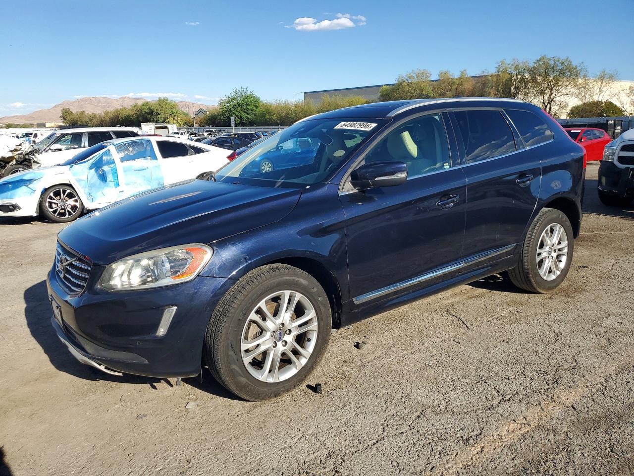 2016 VOLVO XC60 T5 PREMIER | YV440MDK8G2879084 | UPCARS