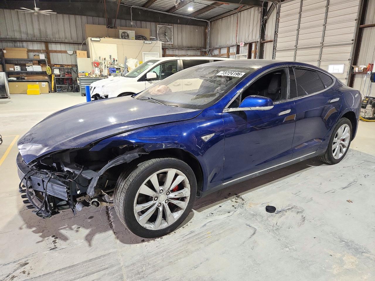 2015 TESLA MODEL S | 5YJSA1E48FF116208 | UPCARS