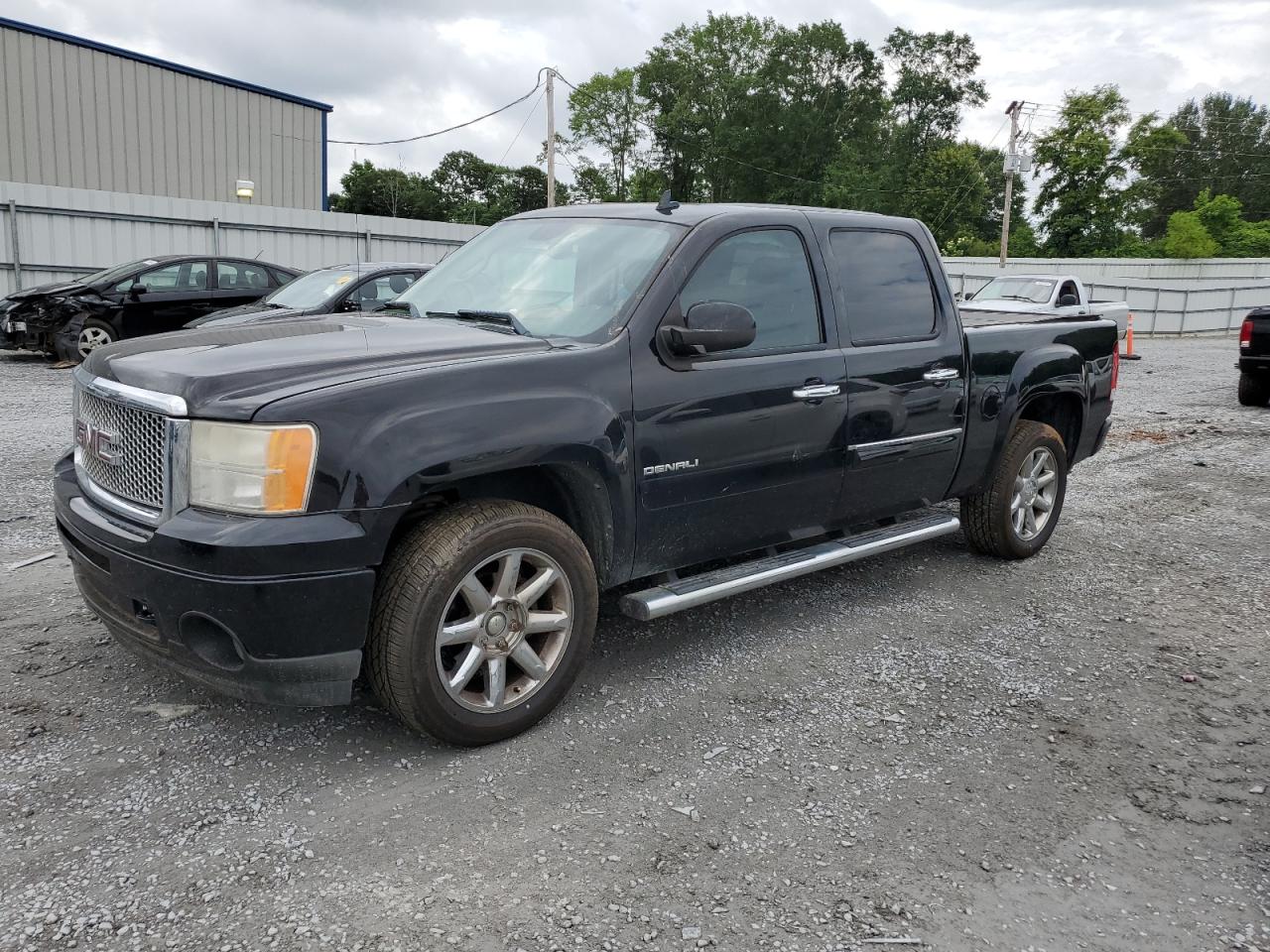2011 GMC SIERRA K1500 DENALI | 3GTP2XE21BG389368 | UPCARS