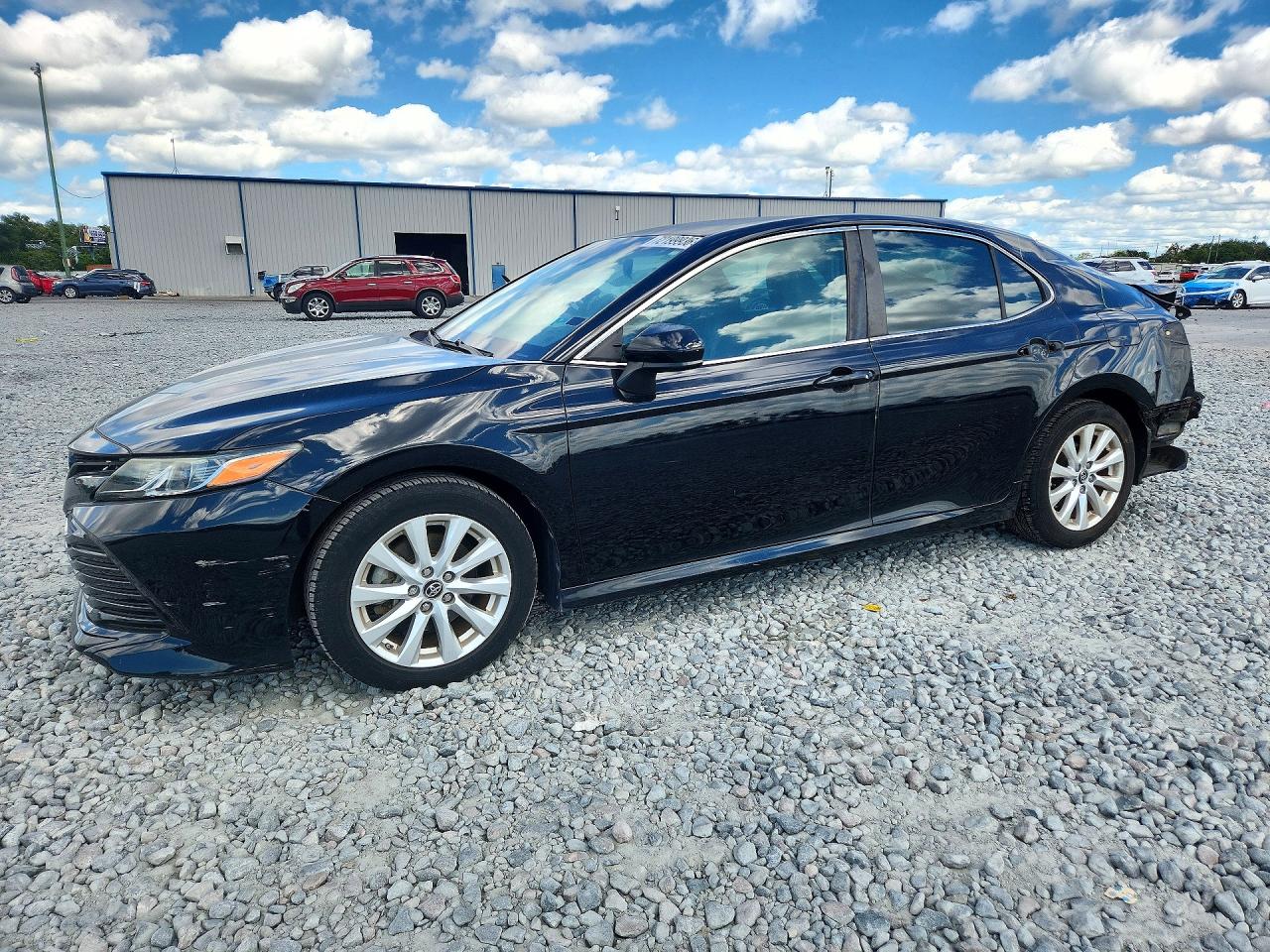 2018 TOYOTA CAMRY LE | 4T1B11HK2JU023657 | UPCARS