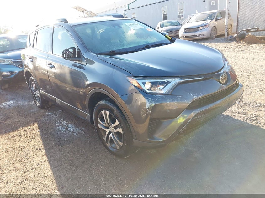 2017 TOYOTA RAV4 LE | JTMBFREV1HJ703810 | UPCARS
