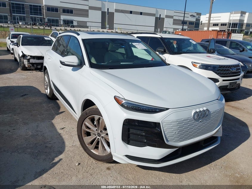 2025 AUDI Q6 E-TRON PREMIUM PLUS | WA122BGF3SA033784 | UPCARS
