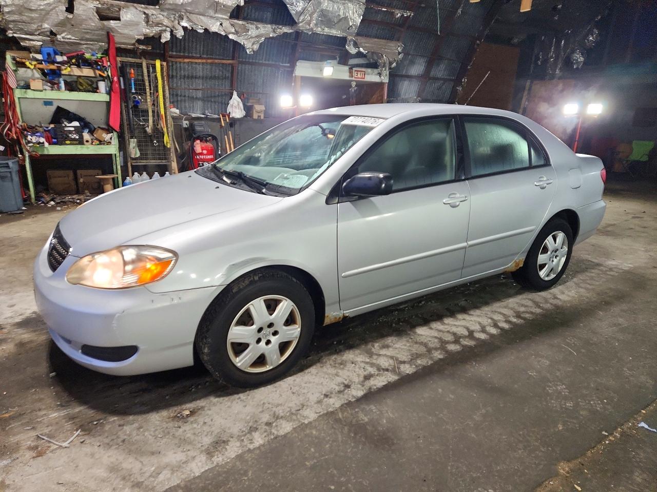 2005 TOYOTA COROLLA LE | JTDBR32E352050508 | UPCARS