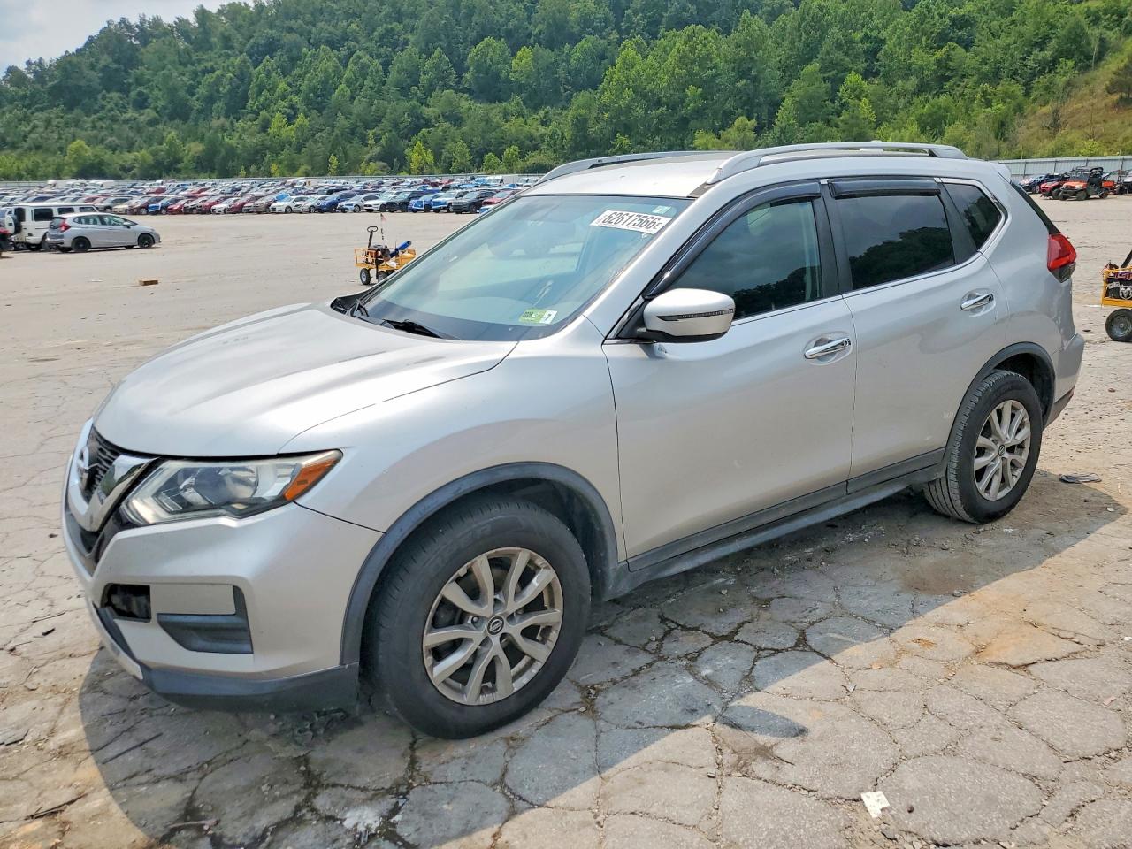 2017 NISSAN ROGUE SV | 5N1AT2MV0HC854716 | UPCARS