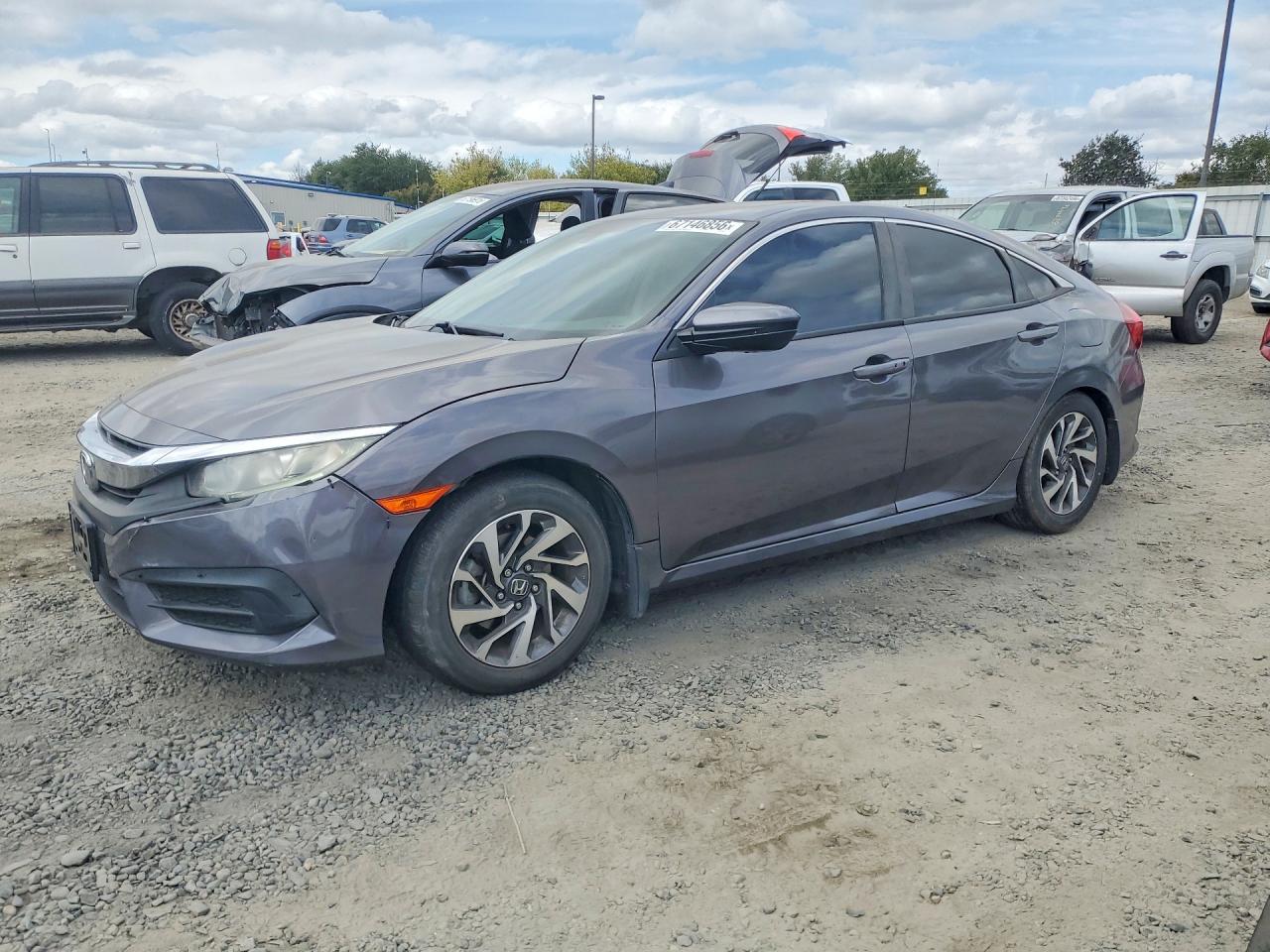 2016 HONDA CIVIC EX | 2HGFC2F73GH560474 | UPCARS