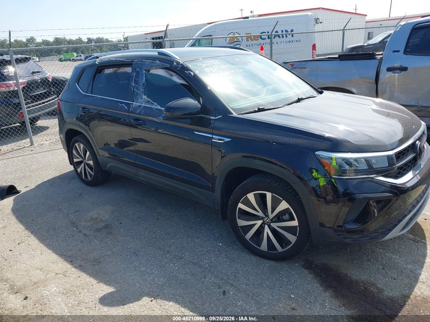 2024 VOLKSWAGEN TAOS 1.5T SE | 3VVSX7B2XRM083489 | UPCARS