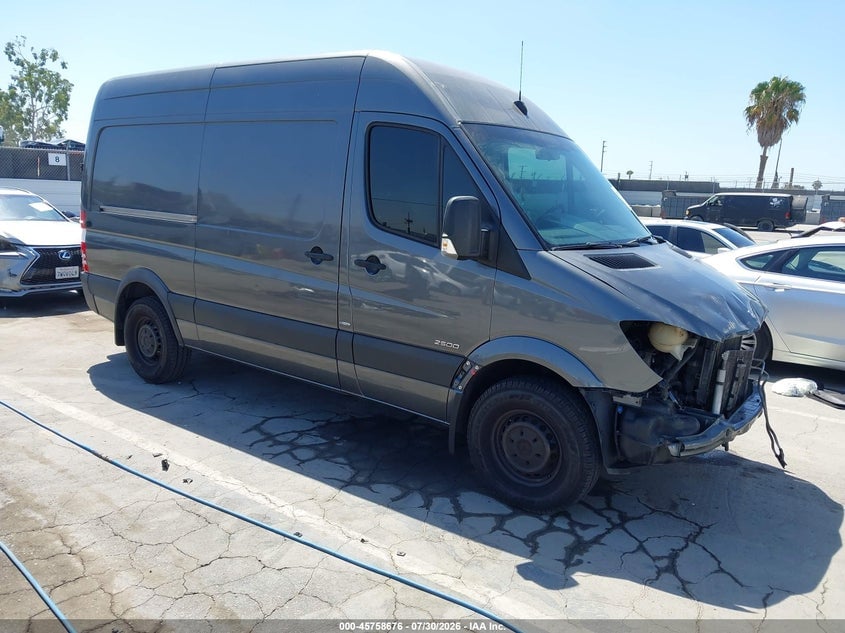 2015 MERCEDES-BENZ SPRINTER 2500 NORMAL ROOF | WD3PE7DC3FP142186 | UPCARS