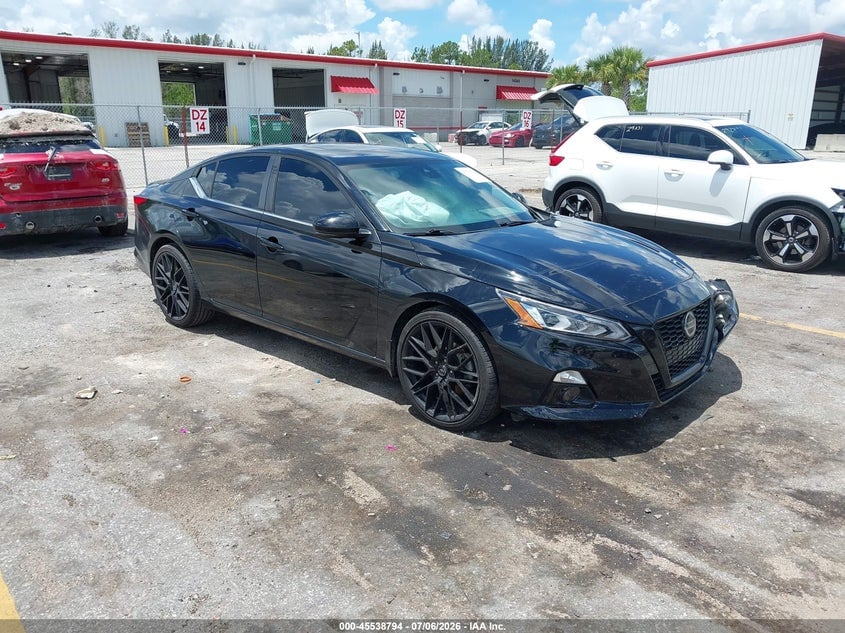 2022 NISSAN ALTIMA SR FWD | 1N4BL4CV2NN347568 | UPCARS
