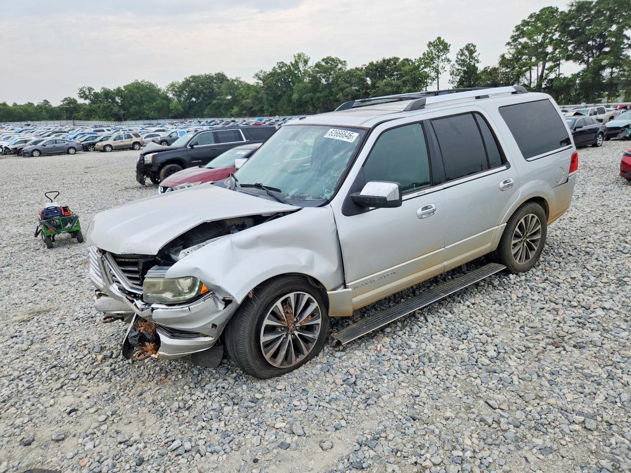 2016 LINCOLN NAVIGATOR SELECT | 5LMJJ2HTXGEL05541 | UPCARS