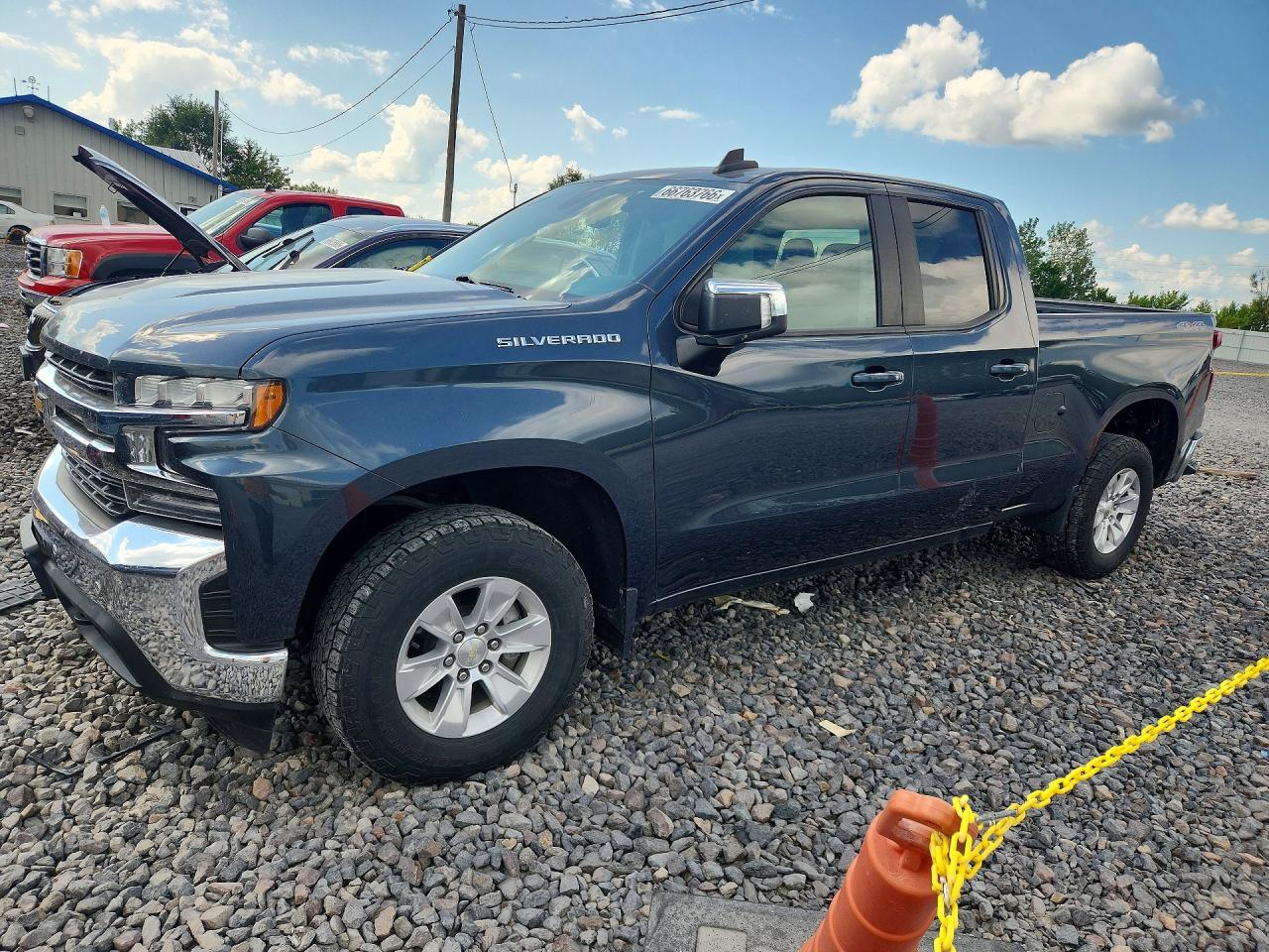 2021 CHEVROLET SILVERADO K1500 LT | 1GCRYDEDXMZ354760 | UPCARS