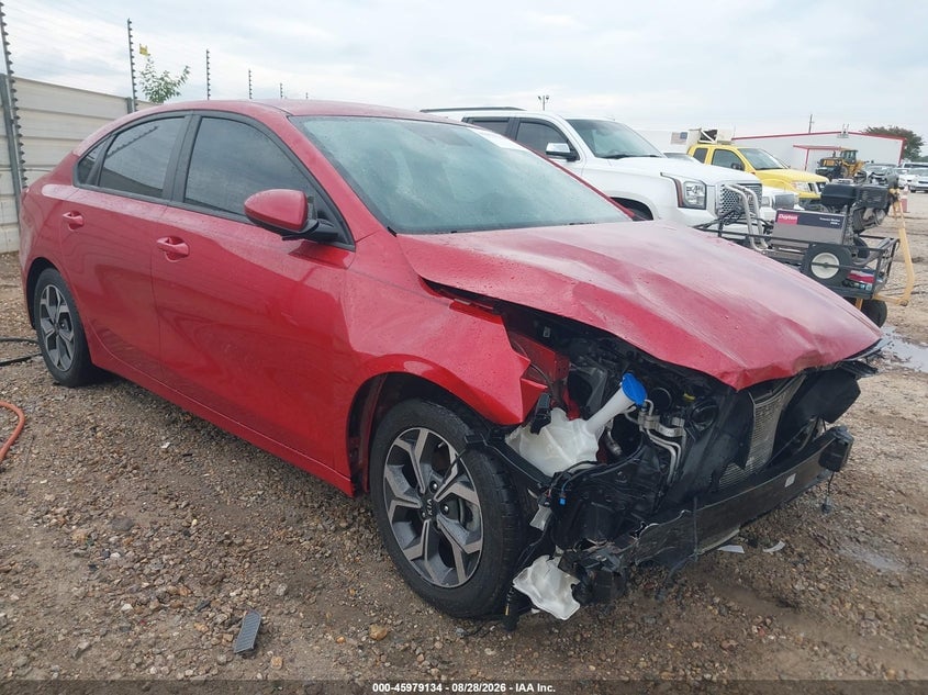2021 KIA FORTE LXS | 3KPF24ADXME267155 | UPCARS