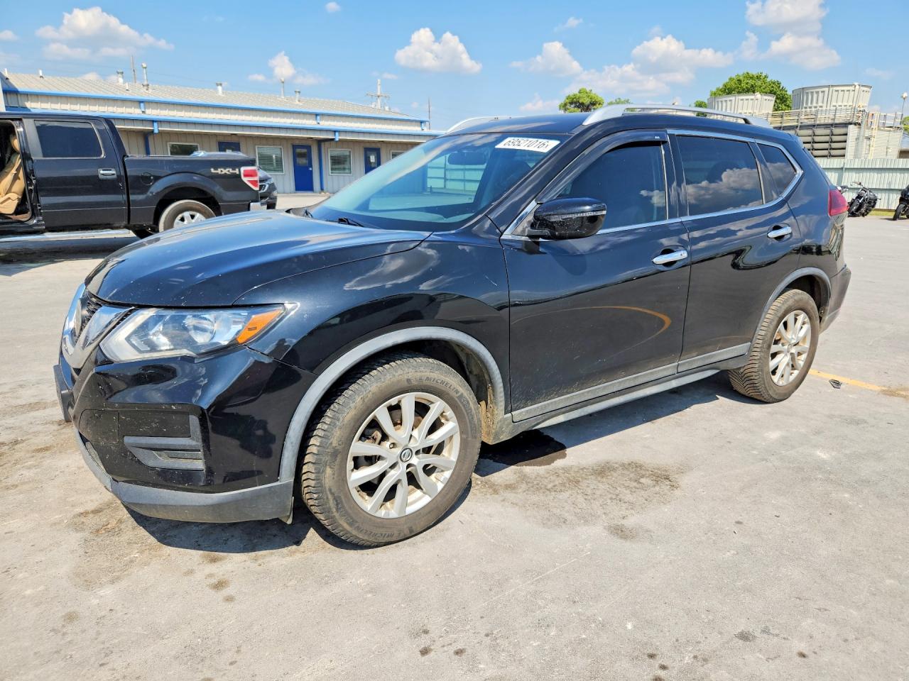 2018 NISSAN ROGUE SV | KNMAT2MTXJP513762 | UPCARS