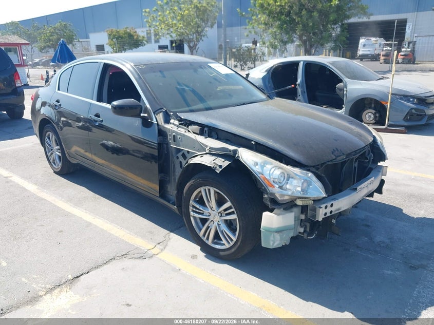 2015 INFINITI Q40 | JN1CV6AR7FM524071 | UPCARS