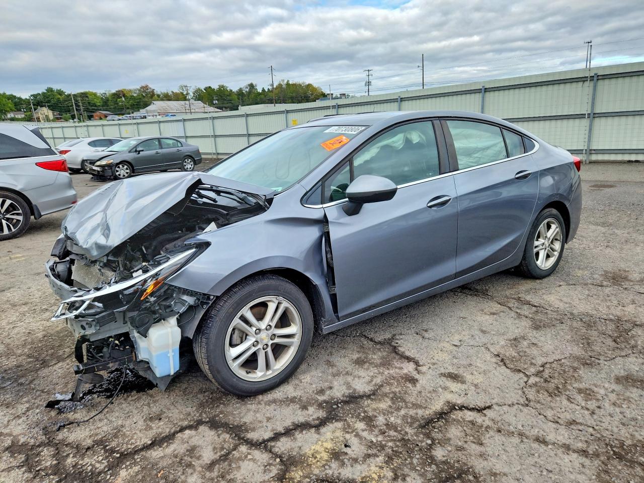 2018 CHEVROLET CRUZE LT | 1G1BE5SM8J7236405 | UPCARS