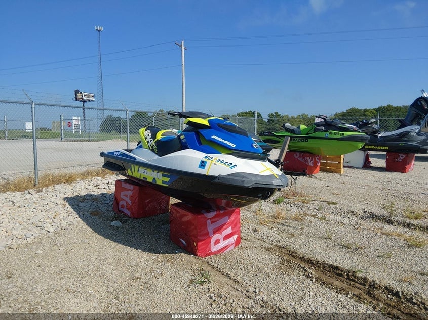 2016 SEA DOO WAKE 155 | 00000YDV39633E616 | UPCARS