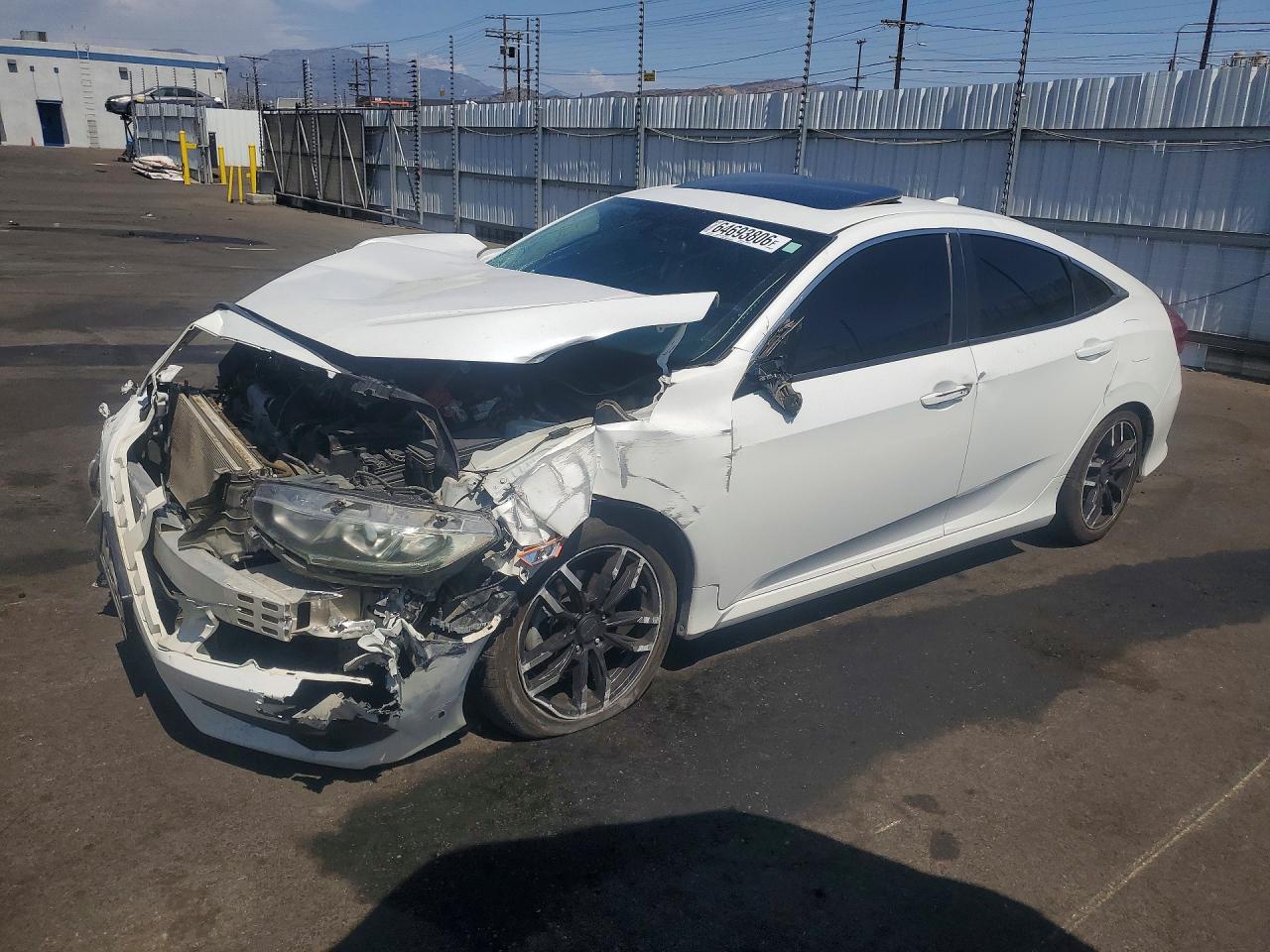 2018 HONDA CIVIC EX | 2HGFC1F34JH640073 | UPCARS