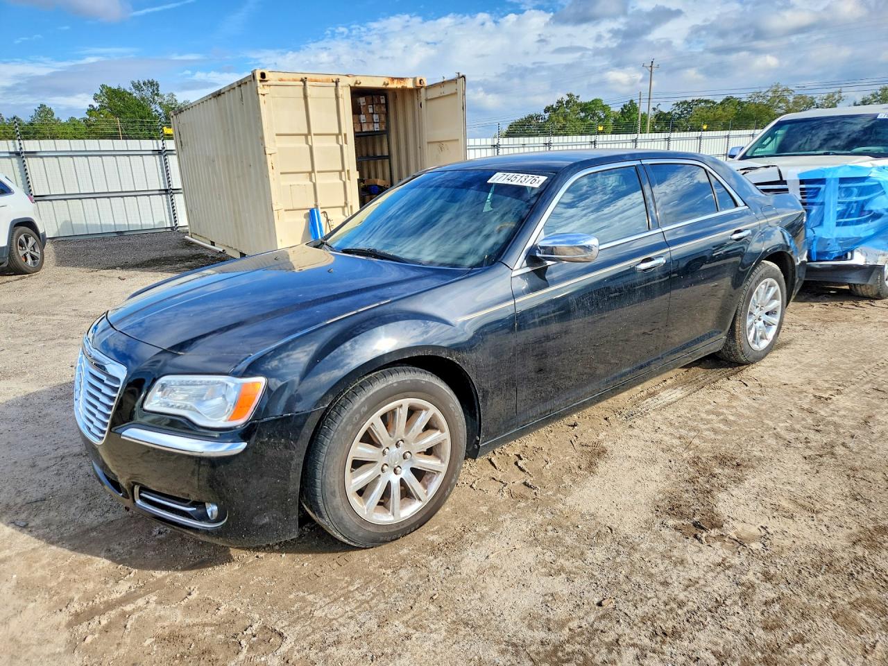2013 CHRYSLER 300 | 2C3CCAET5DH585144 | UPCARS