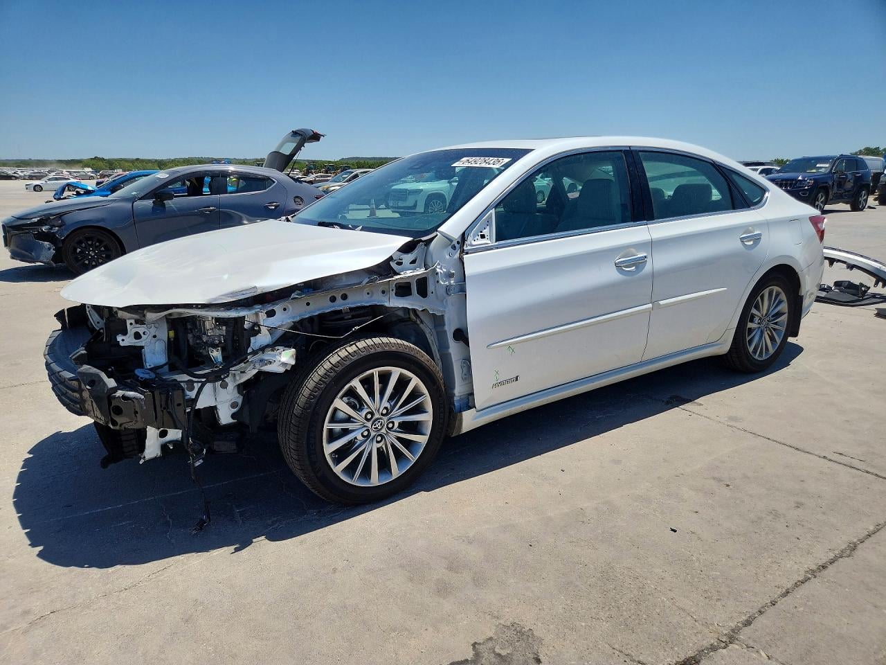 2016 TOYOTA AVALON LIMITED | 4T1BD1EB1GU055424 | UPCARS