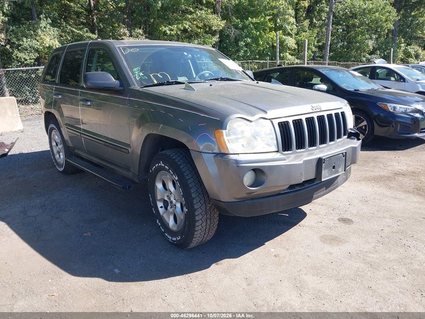 2007 JEEP GRAND CHEROKEE LAREDO | 1J8GR48K77C583508 | UPCARS